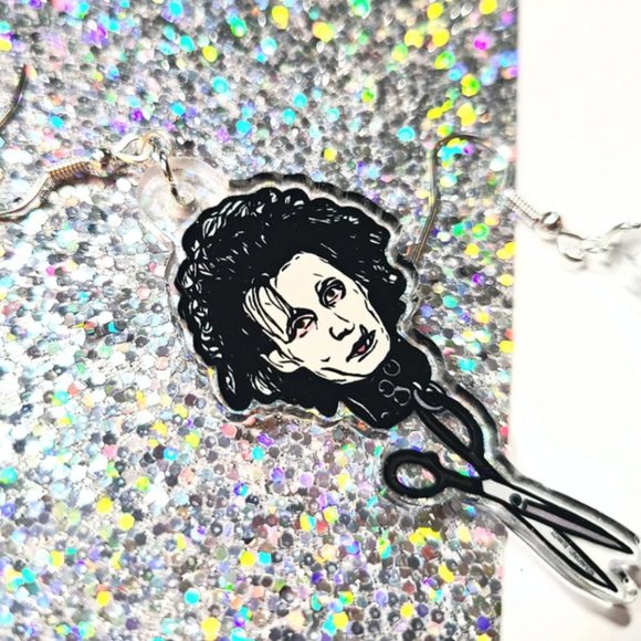Johnny Depp as Edward Scissorhands Acrylic Earrings - Picture 3 of 4